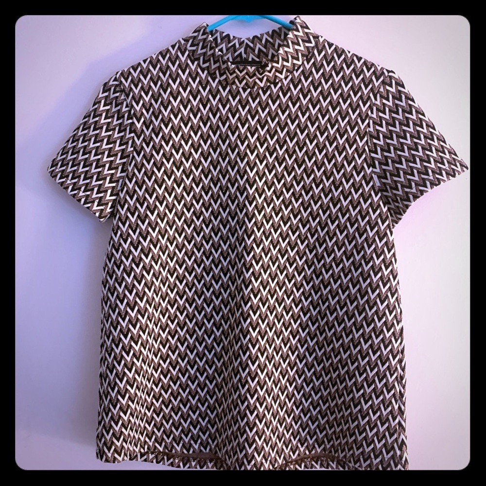 Zara Trafaluc Chevron Mock Neck Short Sleeve Top M
